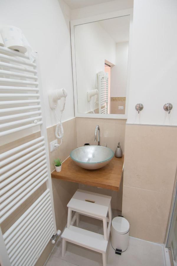 Klemi, Rooms In Old Town Dolomia Best Home Check In Automatico Trento Exterior foto